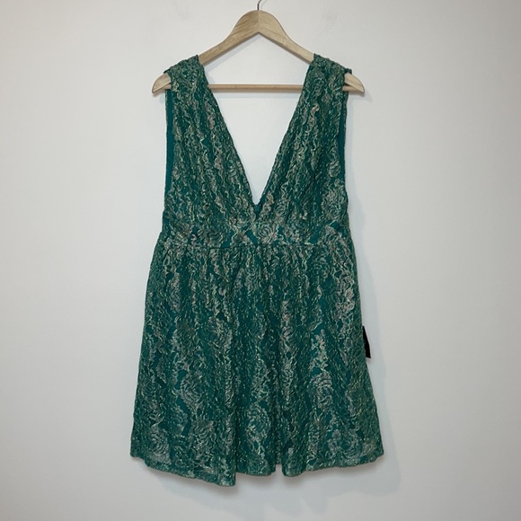 NWT Lulus Tawny Green Metallic Lace Skater Dress - Picture 5 of 16